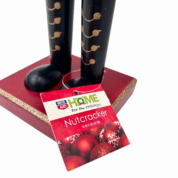 NWT RITE AID HOME FOR THE HOLIDAYS CHRISTMAS NUTCRACKER W/ SWORD & CAPE 16.75" - Picture 3 of 4